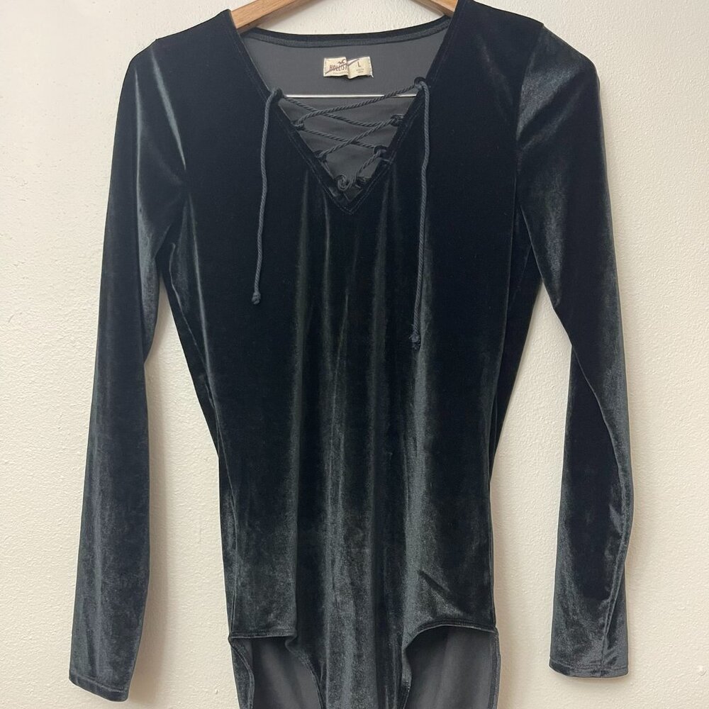 Hollister Black Velvet Tie Bodysuit Size Large